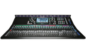 Allen & Heath SQ7 Front