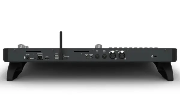 ChamSys QuickQ 20 2-Universe Compact Lighting Console - Image 4